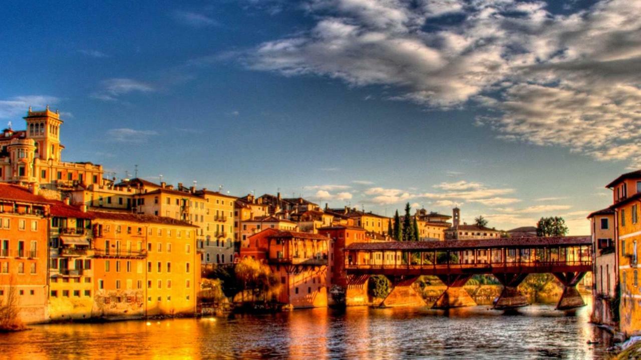 Bassano Up Apartman Mussolente Kültér fotó